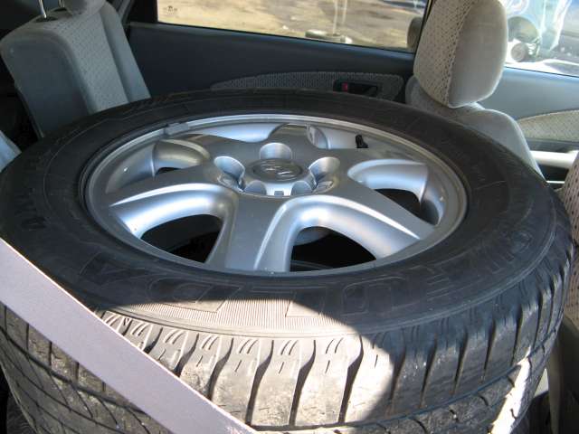 Hyundai Tucson 2003-2009 , Motorkode: , Girkassekode: