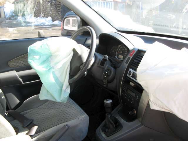 Hyundai Tucson 2003-2009 , Motorkode: , Girkassekode: