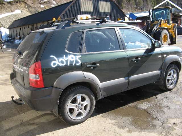 Hyundai Tucson 2003-2009 , Motorkode: , Girkassekode: