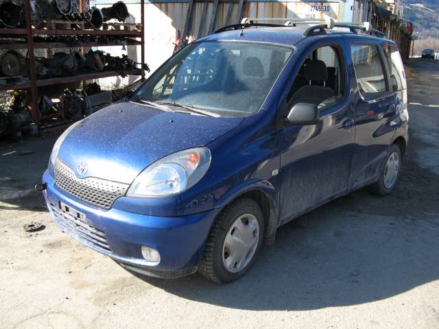 Toyota Yaris Verso 1999-2007 delebil , Motorkode: , Girkassekode: 