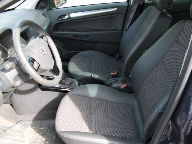 Opel Astra H 2004-2009 , Motorkode: , Girkassekode: