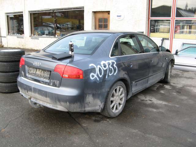 Audi A4 2004-2008 (Type III) (B7) (B7), Motorkode: BRE, Girkassekode: JZT