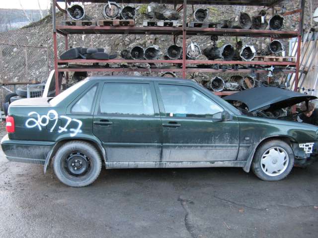 Volvo V70 (S70/XC70) 1997-2000 (Type I) , Motorkode: , Girkassekode: