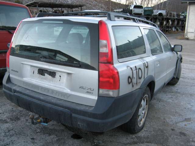 Volvo XC70 2001-2004 (Type I, Fase 1) , Motorkode: , Girkassekode: 