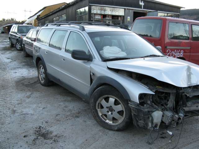 Volvo XC70 2001-2004 (Type I, Fase 1) , Motorkode: , Girkassekode: 