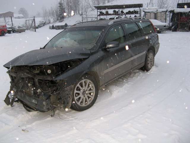 Volvo V70 2000-2004 (Type II, Fase 1) , Motorkode: , Girkassekode: 