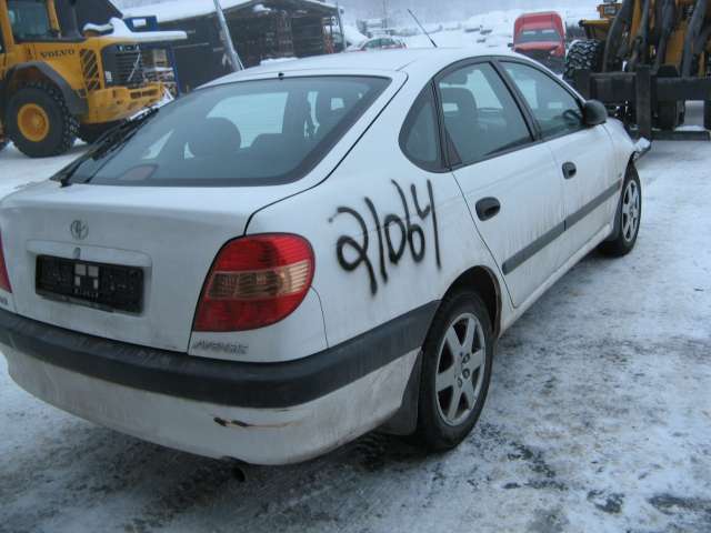 Toyota Avensis 2000-2003 (Type I, Fase 2) , Motorkode: , Girkassekode: 