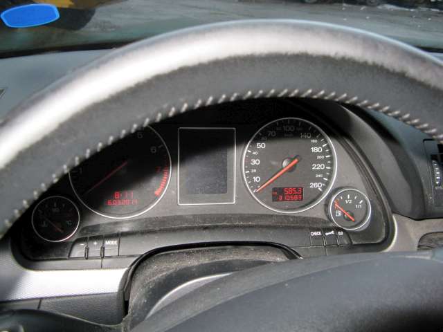 Audi A4 2001-2004 (Type II) (B6) (B6), Motorkode: AVJ, Girkassekode: FPT