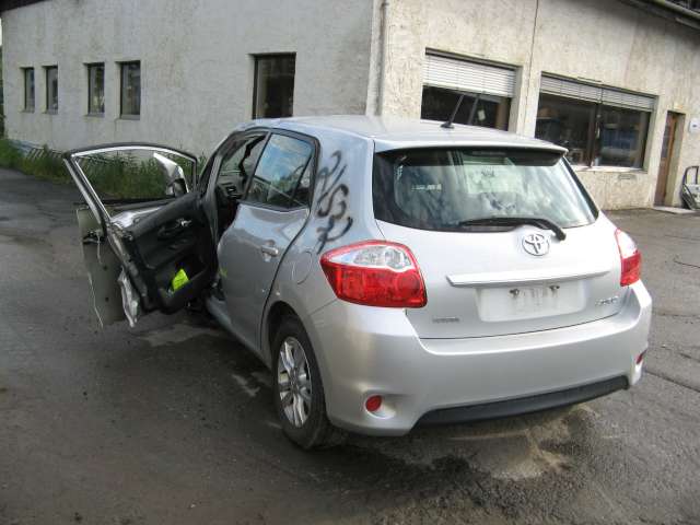 Toyota Auris 2010-2012 (Type I, Fase 2) , Motorkode: , Girkassekode: 