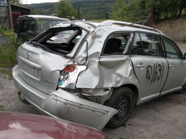 Toyota Avensis 2003-2008 (Type II) , Motorkode: , Girkassekode: 