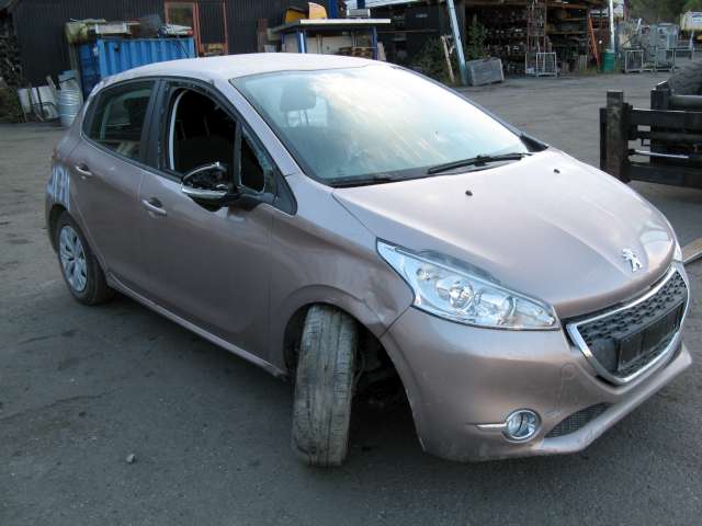 Peugeot 208 2012-2019 (Type I) , Motorkode: , Girkassekode: 