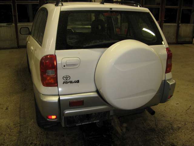 Toyota RAV4 2000-2006 (Type II) , Motorkode: , Girkassekode: 