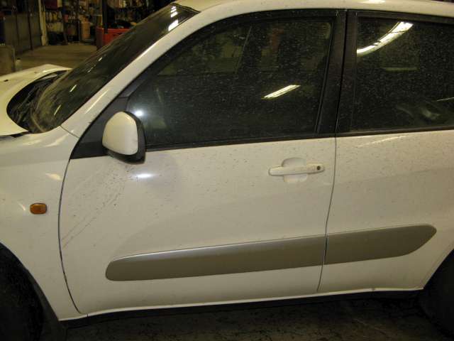 Toyota RAV4 2000-2006 (Type II) , Motorkode: , Girkassekode: 