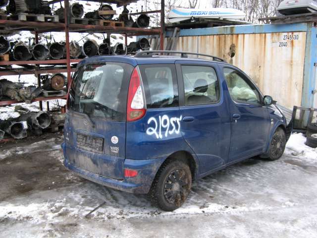 Toyota Yaris Verso 1999-2007 , Motorkode: , Girkassekode: 