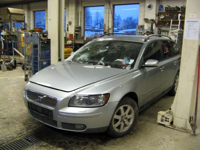 Volvo V50 2004-2007 (Fase 1) , Motorkode: , Girkassekode: 
