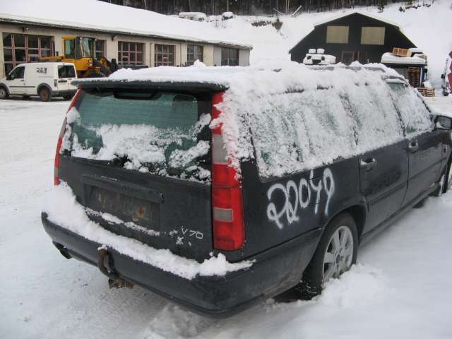 Volvo V70 (S70/XC70) 1997-2000 (Type I) , Motorkode: , Girkassekode: 