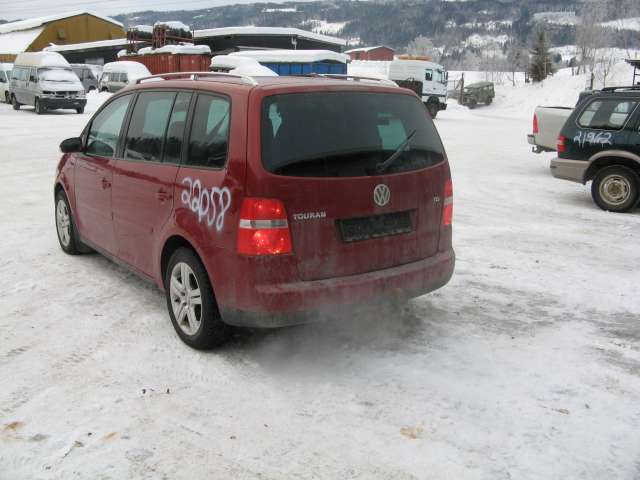 VW Touran 2003-2006 (Type I, Fase 1) , Motorkode: AVQ, Girkassekode: GQN