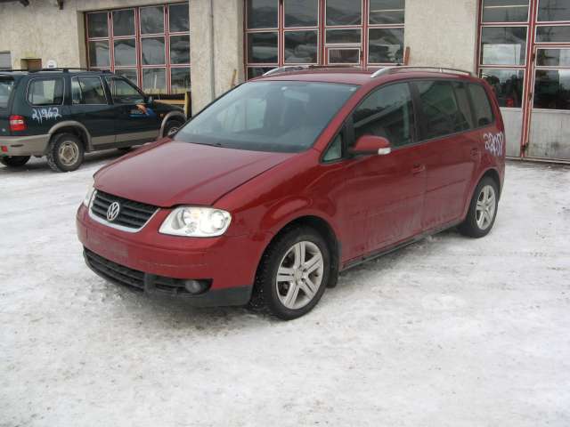 VW Touran 2003-2006 (Type I, Fase 1) , Motorkode: AVQ, Girkassekode: GQN