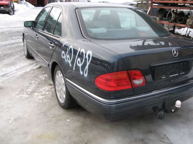 Mercedes E-Klasse 1995-2000 (Fase 1) (W210) delebil , Motorkode: , Girkassekode: 