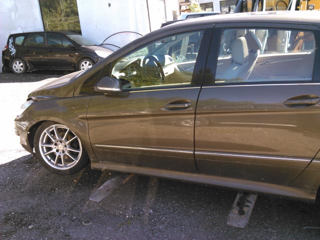 Mercedes B-Klasse 2008-2011 (Fase 2) (W245) (W245), Motorkode: M266.960, Girkassekode: 