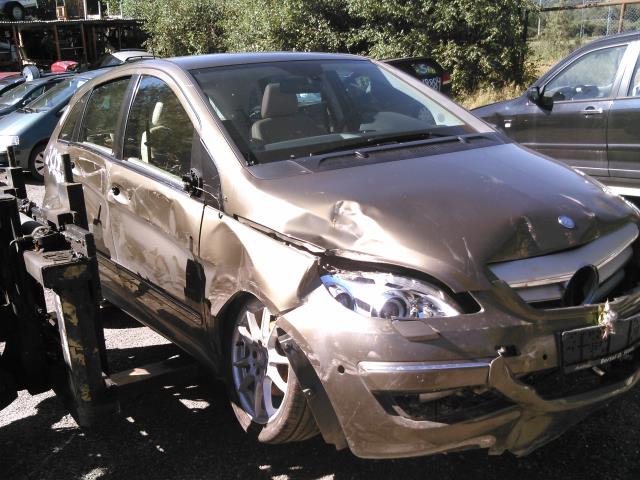Mercedes B-Klasse 2008-2011 (Fase 2) (W245) (W245), Motorkode: M266.960, Girkassekode: 