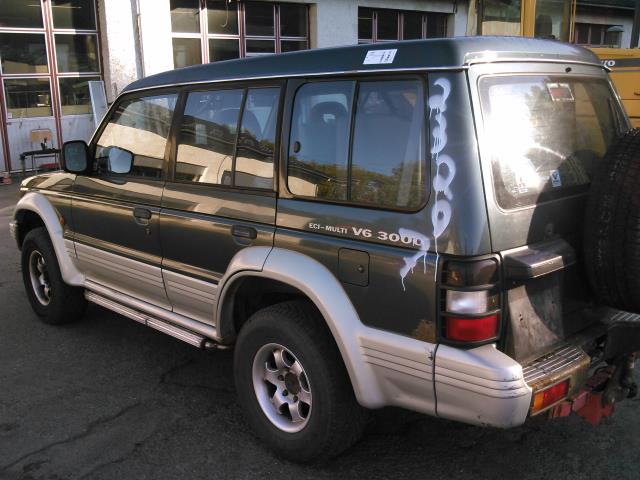 Mitsubishi Pajero 1992-1999 (Type II) delebil , Motorkode: 6G72, Girkassekode: 