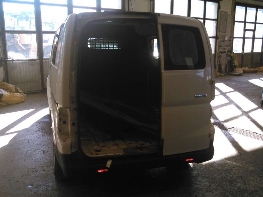 Nissan E-NV200 2014-->> delebil , Motorkode: EM57, Girkassekode: 