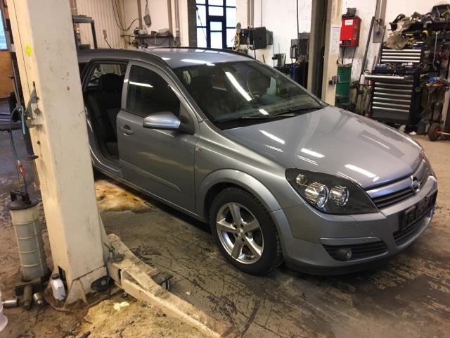 Opel Astra H 2004-2009 , Motorkode: Z17DTH, Girkassekode: 