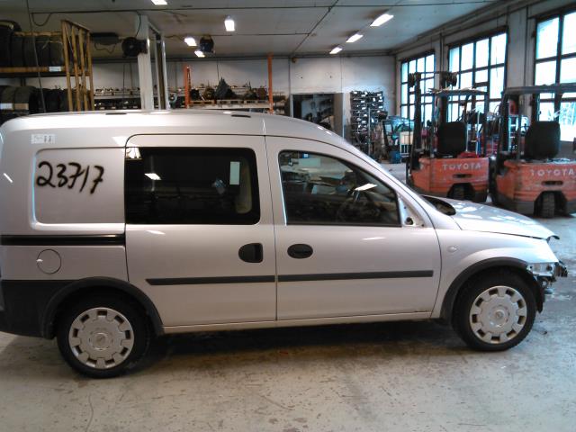 Opel Combo C 2002-2011 , Motorkode: Z13DTJ, Girkassekode: F17