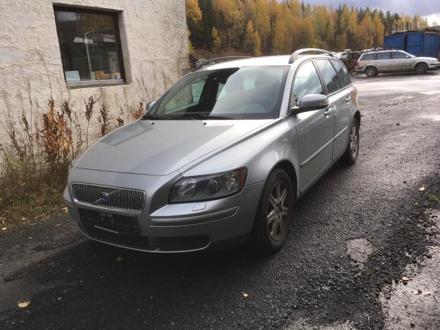Volvo V50, 2004-2007 (Fase 1)  delebil , Motorkode: D4164T