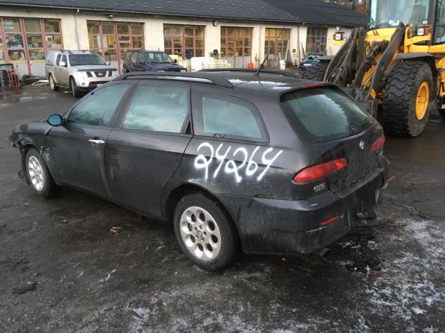 Alfa Romeo 156 2004-2006 delebil , Motorkode: 322.05, Girkassekode: 