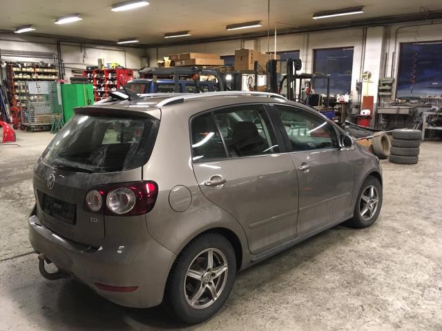 VW Golf, Plus/Cross 2009-2013 (Fase 2) , Motorkode: CAYC, Girkassekode: LHW