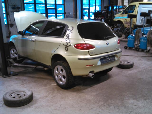 Alfa Romeo 147, 2001-2009  delebil , Motorkode: AR37203