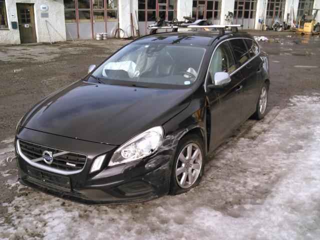 Volvo V60 2010-2013 (Type I, Fase 1) , Motorkode: D4162T, Girkassekode: 