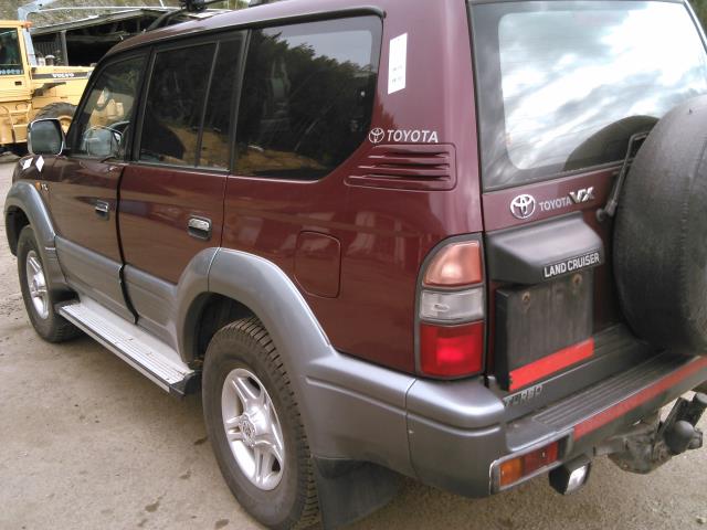 Toyota Land Cruiser 90 1996-2002 delebil , Motorkode: DFC, Girkassekode: 