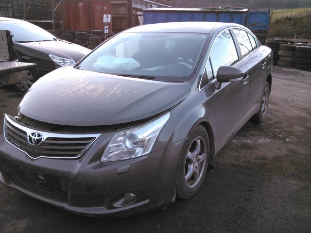Toyota Avensis 2009-2015 (Type III, Fase 1) , Motorkode: 2ZR-FAE, Girkassekode: 
