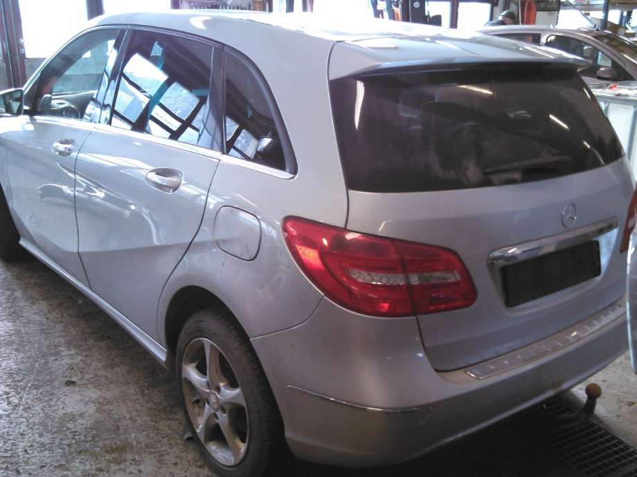Mercedes B-Klasse 2011-2018 (W246) (W246), Motorkode: 651901, Girkassekode: 