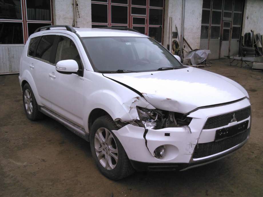 Mitsubishi Outlander 2010-2012 (Type II, Fase 2) delebil , Motorkode: 4N14, Girkassekode: 