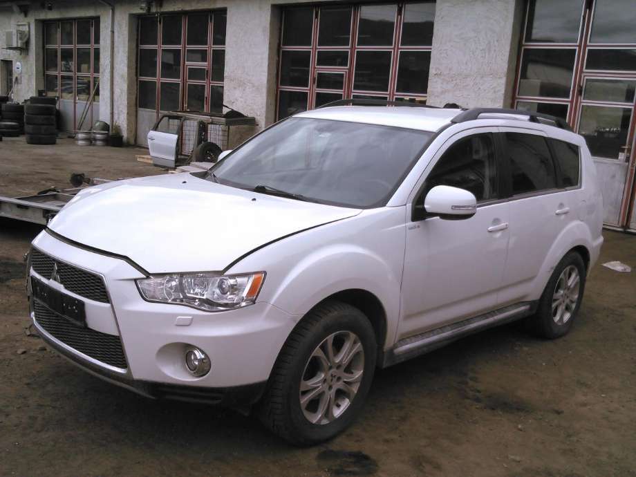 Mitsubishi Outlander 2010-2012 (Type II, Fase 2) delebil , Motorkode: 4N14, Girkassekode: 