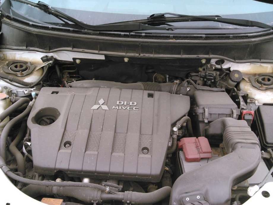 Mitsubishi Outlander 2010-2012 (Type II, Fase 2) delebil , Motorkode: 4N14, Girkassekode: 