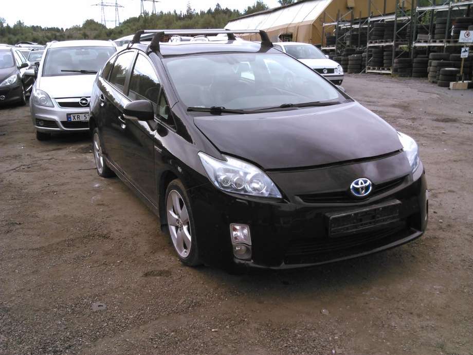 Toyota Prius, 2009-2016 (COMBI, Type III) (COMBI) delebil , Motorkode: 2ZR-FXE