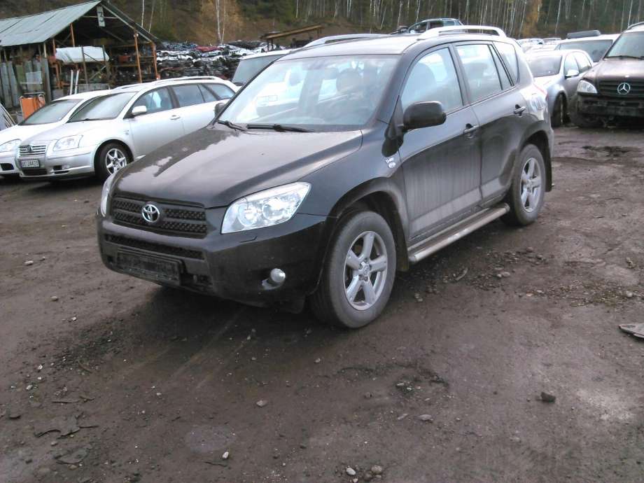 Toyota RAV4, 2006-2009 (Type III, Fase 1)  delebil , Motorkode: 2AD-FTV