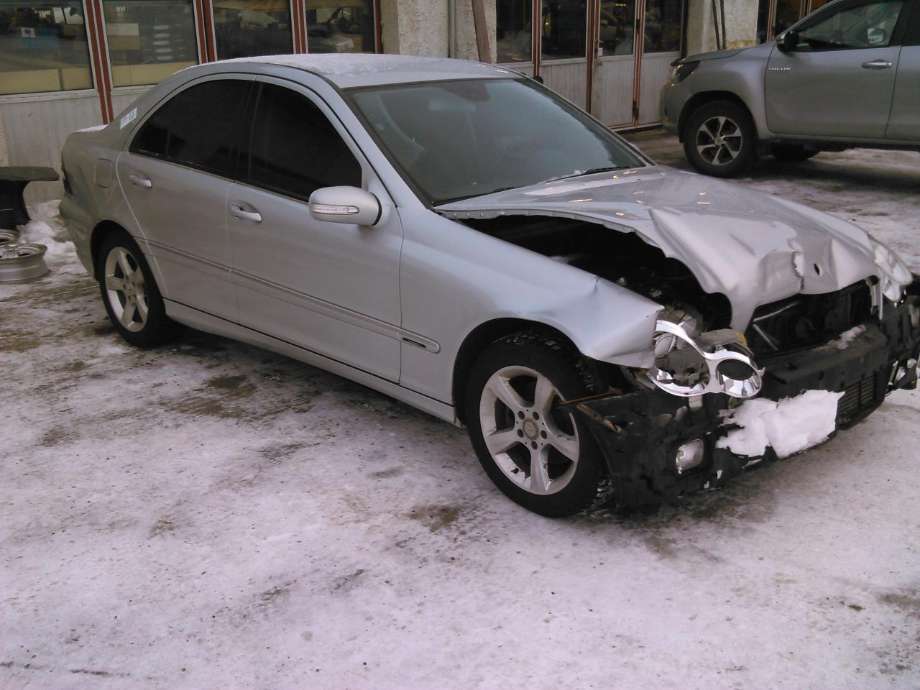 Mercedes C-Klasse 2004-2007 (Fase 2) (W203) (W203), Motorkode: , Girkassekode: 