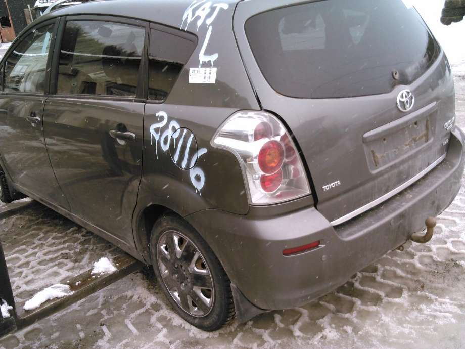 Toyota Verso 2004-2009 (Type II) , Motorkode: 2AD-FTV, Girkassekode: 