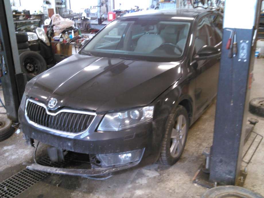Škoda Octavia 2013-2016 (Type III, Fase 1) delebil , Motorkode: CJZ, Girkassekode: 