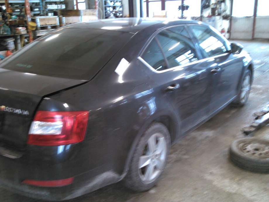 Škoda Octavia 2013-2016 (Type III, Fase 1) delebil , Motorkode: CJZ, Girkassekode: 