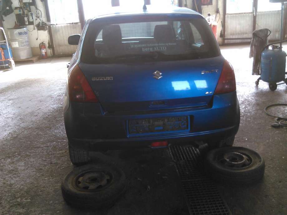 Suzuki Swift 2005-2010 delebil , Motorkode: M13A, Girkassekode: 
