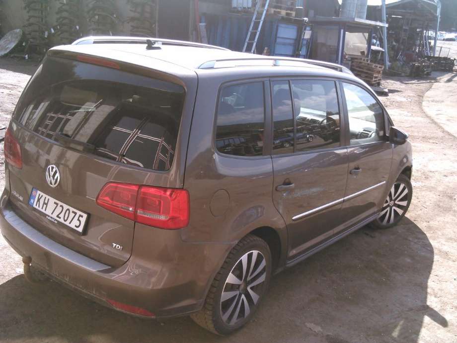 VW Touran 2010-2015 (Type I, Fase 3) delebil , Motorkode: CAY, Girkassekode: MLE