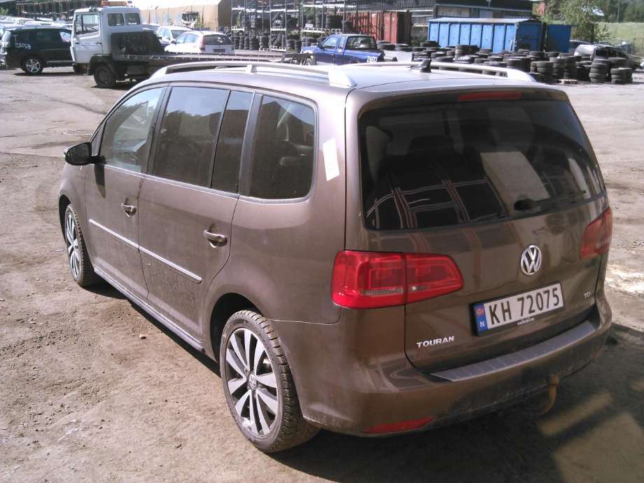 VW Touran 2010-2015 (Type I, Fase 3) delebil , Motorkode: CAY, Girkassekode: MLE