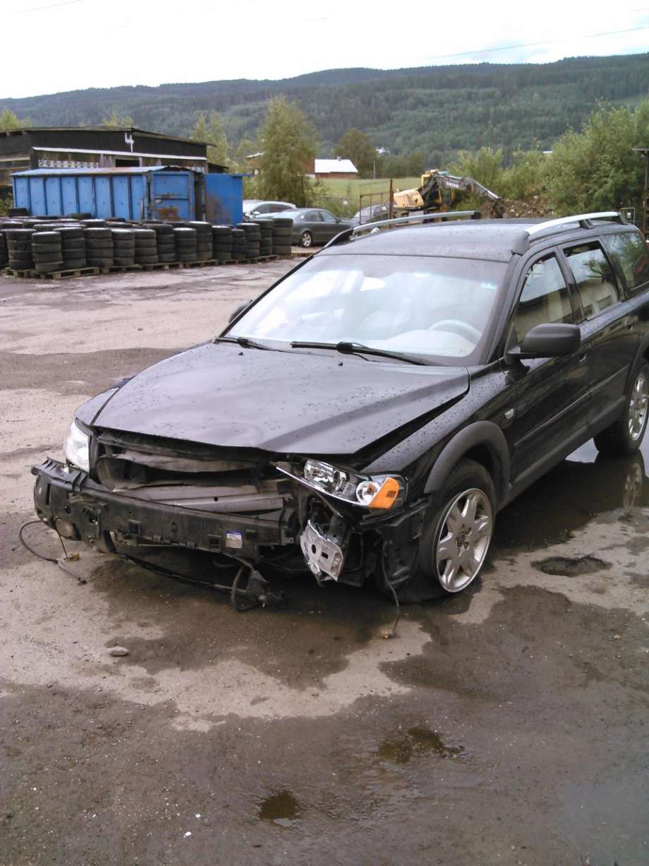 Volvo XC70, 2001-2004 (Type I, Fase 1)  delebil , Motorkode: D5244T